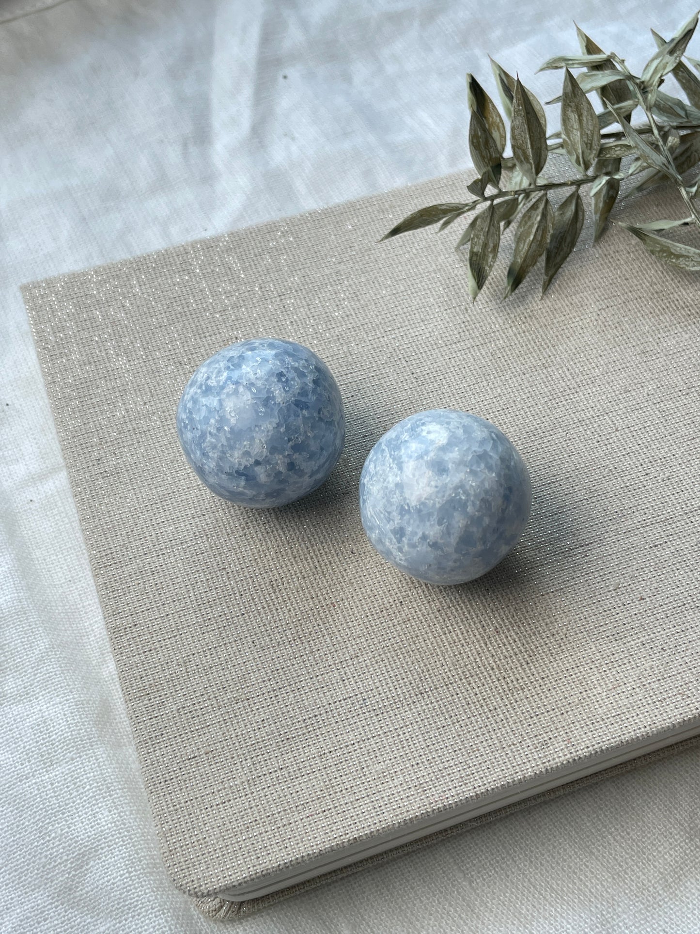 Blaue Calcit Kugel